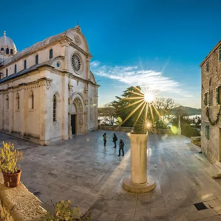 Holiday home Stari Dvori Sibenik