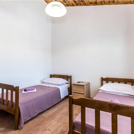 Vikendica Stari Dvori *