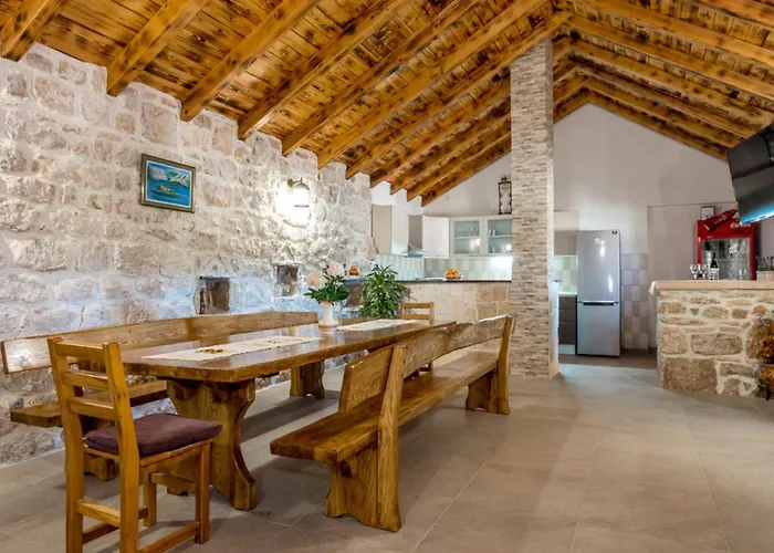 Stari Dvori Vakantiehuis